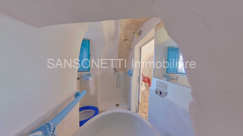 Immagine 27 di Rustico / casale in vendita  in JOGAJ a Ostuni