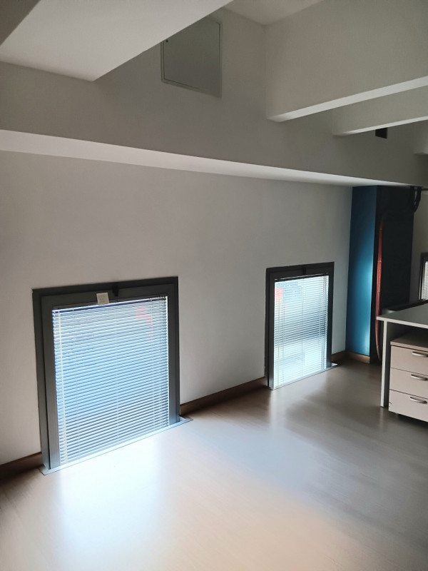 Immagine 8 di Ufficio in vendita  a Padova