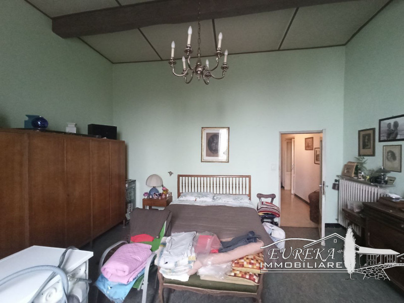 Immagine 17 di Appartamento in vendita  in via roma 152 a Castiglione Del Lago