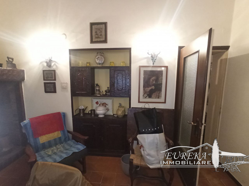 Immagine 23 di Appartamento in vendita  in via roma 152 a Castiglione Del Lago