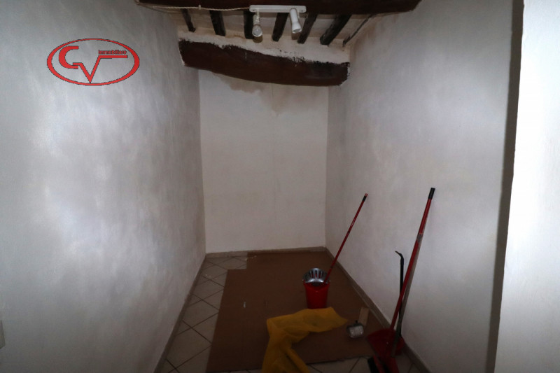 Immagine 7 di Appartamento in vendita  in via Roma a Montevarchi