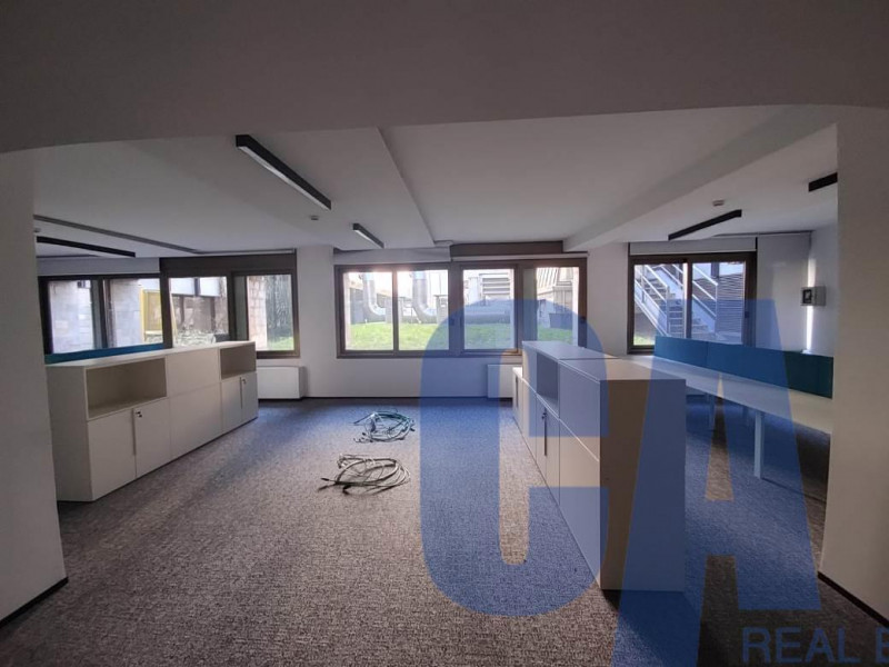 Immagine 8 di Ufficio in affitto  in VIA COPERNICO a Milano