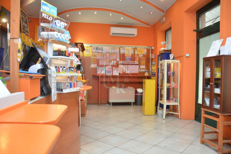 Immagine 3 di Attività commerciale in vendita  in VIA ROMA 14 a Cervignano Del Friuli