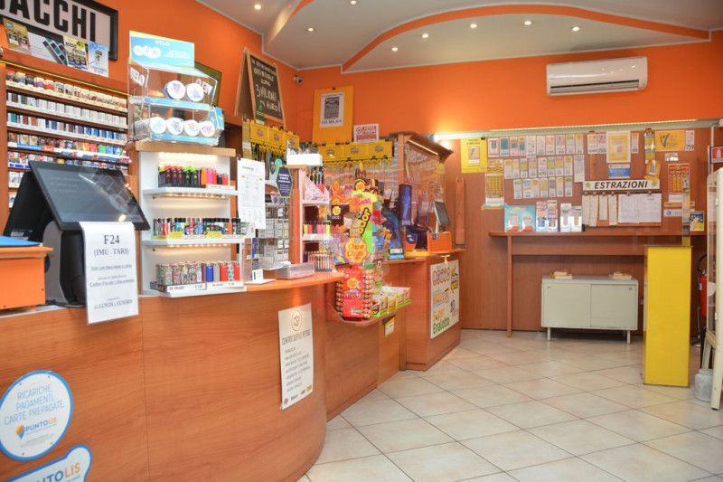 Immagine 4 di Attività commerciale in vendita  in VIA ROMA 14 a Cervignano Del Friuli