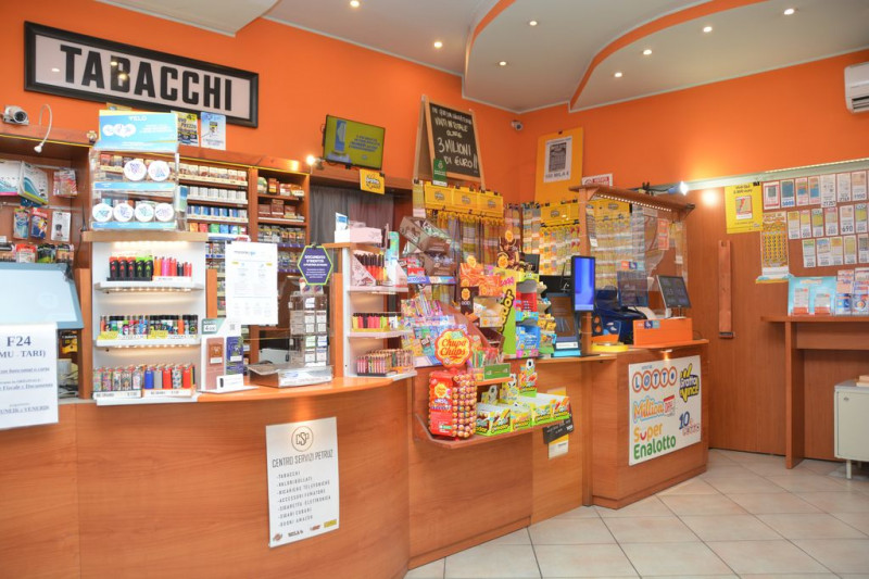 Immagine 5 di Attività commerciale in vendita  in VIA ROMA 14 a Cervignano Del Friuli
