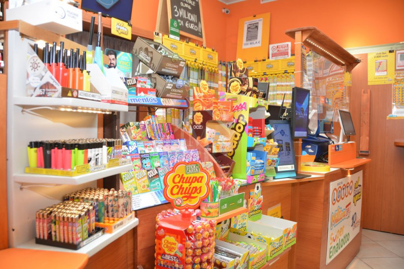 Immagine 12 di Attività commerciale in vendita  in VIA ROMA 14 a Cervignano Del Friuli