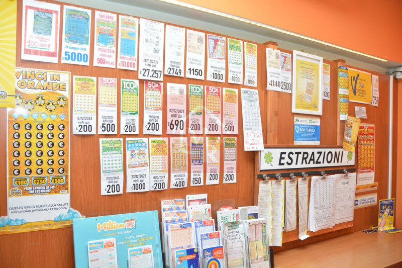 Immagine 13 di Attività commerciale in vendita  in VIA ROMA 14 a Cervignano Del Friuli