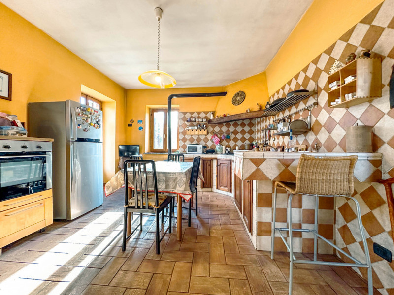 Immagine 11 di Casa indipendente in vendita  in Cascina Lama a Lenta