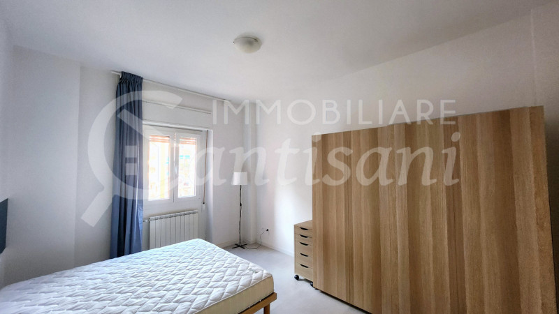 Immagine 4 di Camera in affitto  in via villa demidoff a Firenze