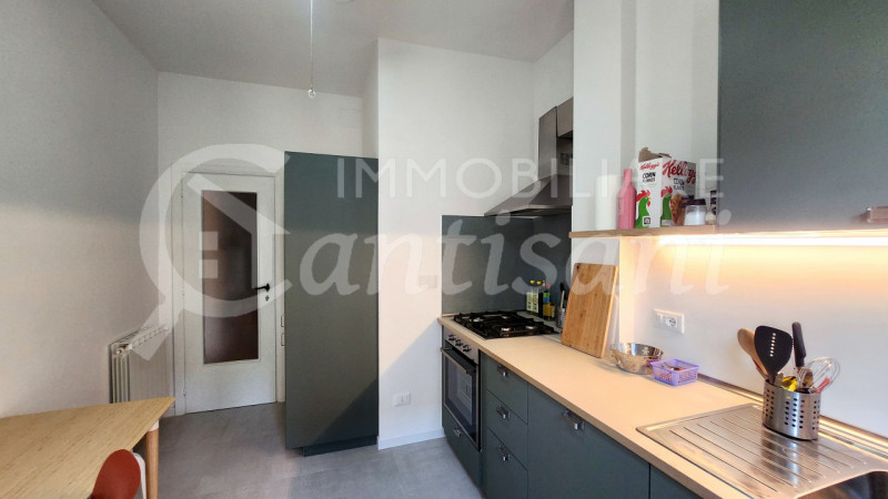 Immagine 10 di Camera in affitto  in via villa demidoff a Firenze