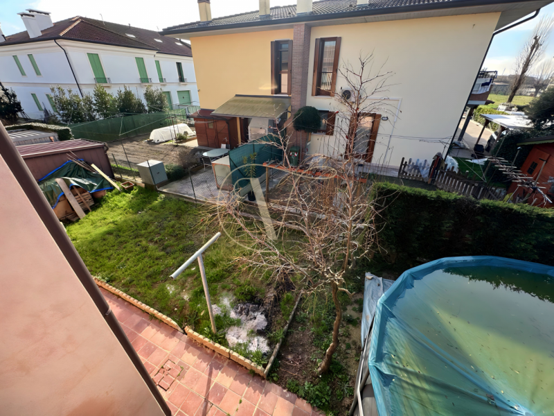 Immagine 13 di Casa bifamiliare in vendita  in Via Monte Grappa 14 a Montegaldella