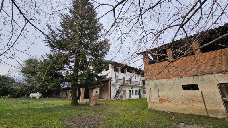 Immagine 10 di Rustico / casale in vendita  in Borgata Bussi Inferiore a Rivara