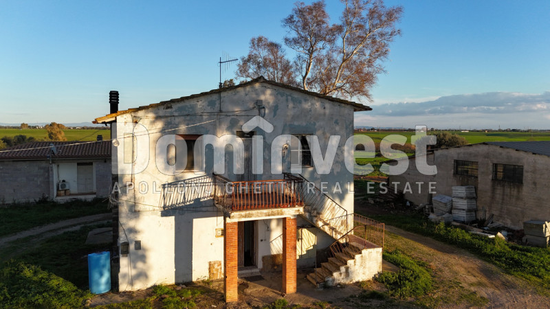 Immagine 6 di Rustico / casale in vendita  in STRADA PROVINCIALE PESCIA ROMANA a Capalbio