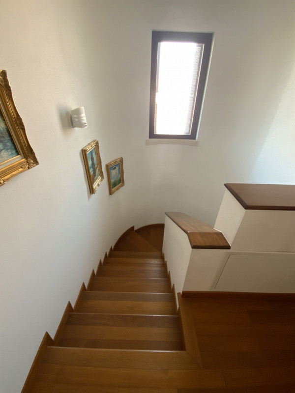 Immagine 8 di Villa in vendita  in PIAZZA LIBERAZIONE a Vo