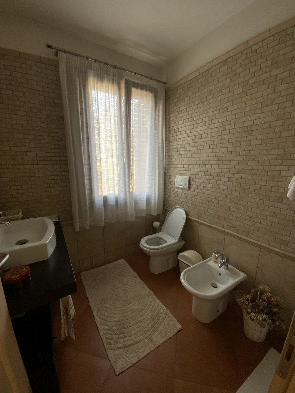 Immagine 15 di Villa in vendita  in PIAZZA LIBERAZIONE a Vo