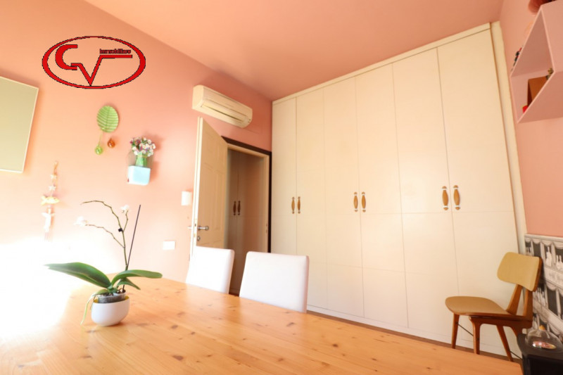 Immagine 8 di Villetta a schiera in vendita  in Via Roma a Bucine