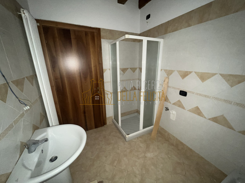 Immagine 5 di Appartamento in vendita  in Via Pasini a Schio