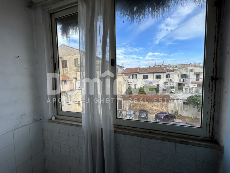 Immagine 33 di Palazzo in vendita  in Via Farini a Orbetello