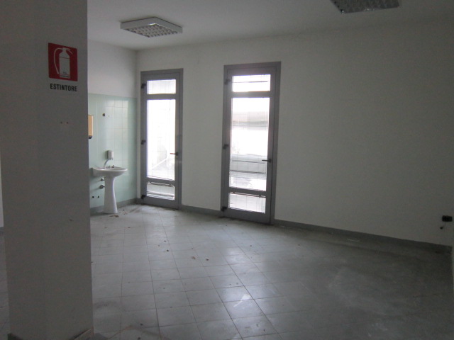 Immagine 6 di Ufficio in vendita  a Asola