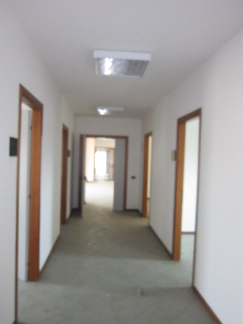 Immagine 30 di Ufficio in vendita  a Asola