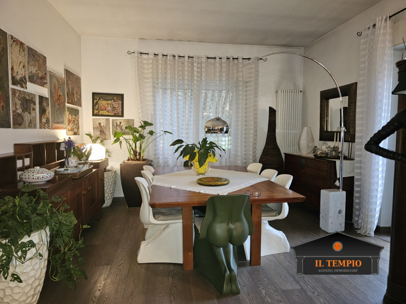 Immagine 3 di Casa bifamiliare in vendita  in VIA CAVOUR a Costabissara