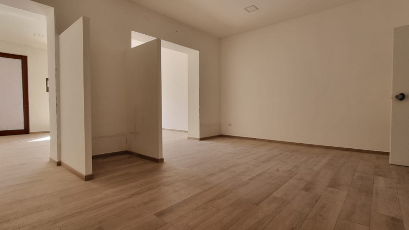 Immagine 4 di Negozio in affitto  in Via Nazionale, 34 a San Filippo Del Mela