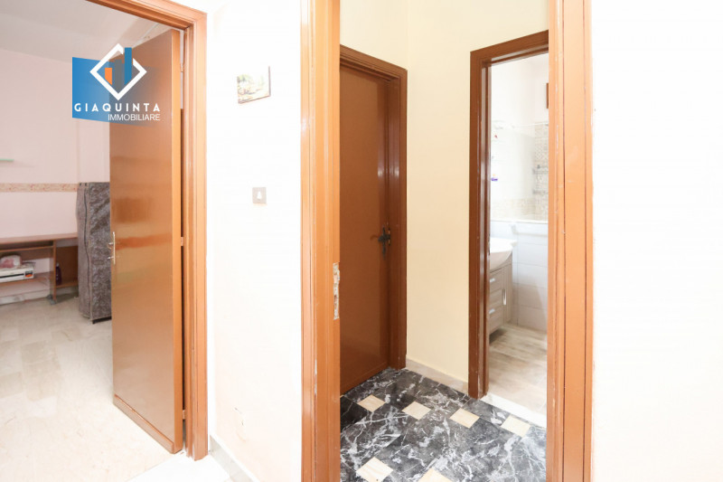 Immagine 23 di Casa indipendente in vendita  in via Vittorio Veneto n.152 a Ramacca