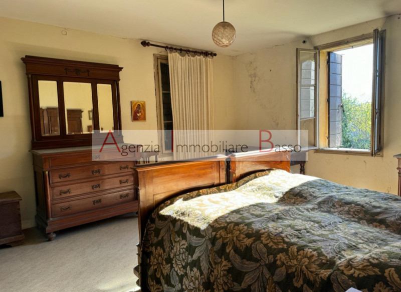 Immagine 10 di Villa in vendita  in MONTEGROTTO a Montegrotto Terme