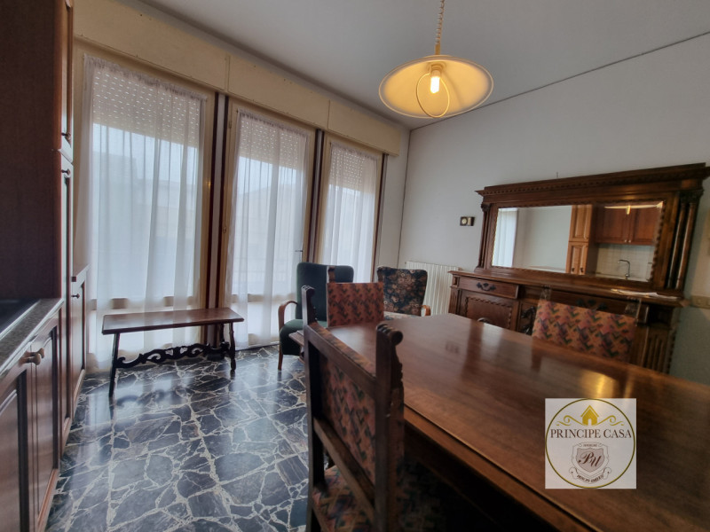 Immagine 3 di Casa bifamiliare in vendita  in via tito livio a Este