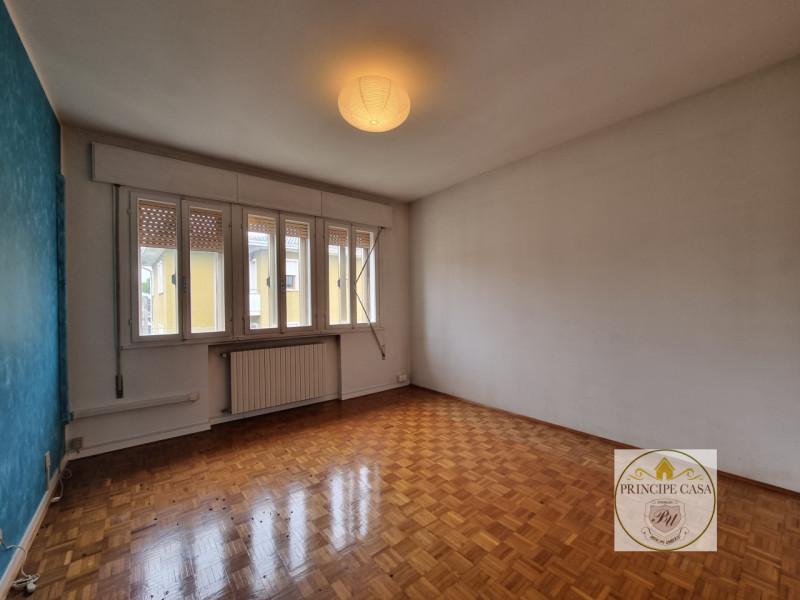 Immagine 9 di Casa bifamiliare in vendita  in via tito livio a Este