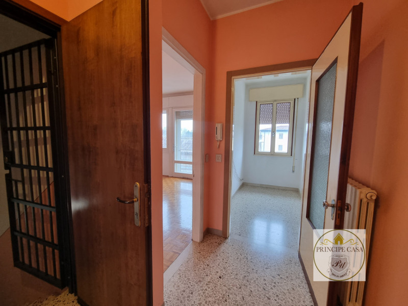 Immagine 12 di Casa bifamiliare in vendita  in via tito livio a Este