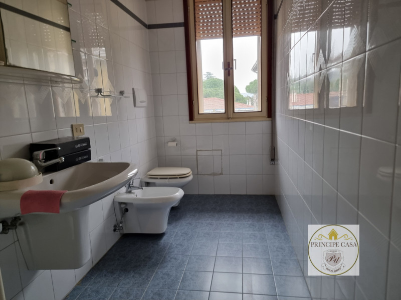 Immagine 17 di Casa bifamiliare in vendita  in via tito livio a Este