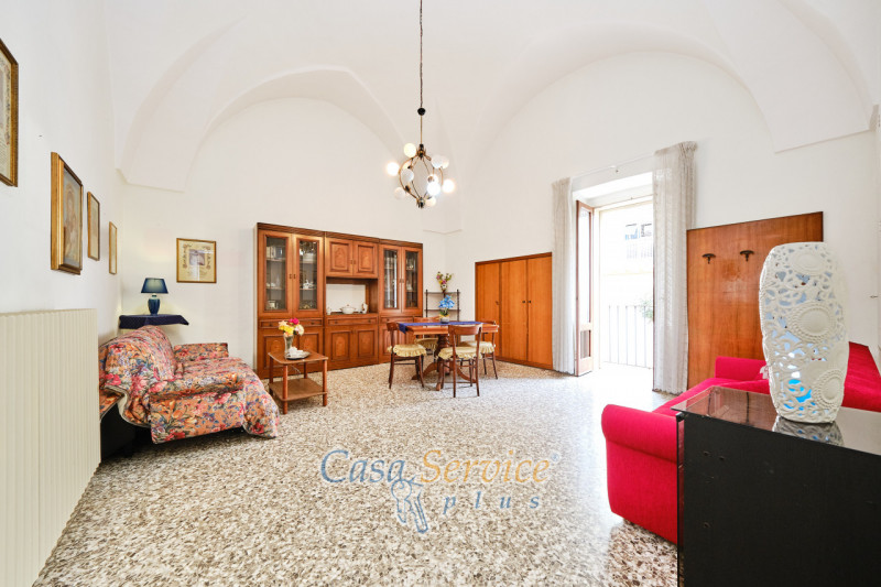 Immagine 2 di Casa indipendente in vendita  in Via San Pasquale a Parabita