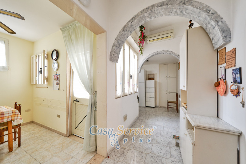 Immagine 17 di Casa indipendente in vendita  in Via San Pasquale a Parabita