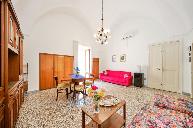 Immagine 24 di Casa indipendente in vendita  in Via San Pasquale a Parabita