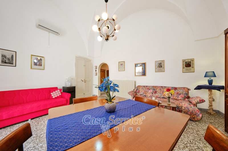 Immagine 25 di Casa indipendente in vendita  in Via San Pasquale a Parabita