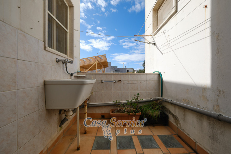 Immagine 38 di Casa indipendente in vendita  in Via San Pasquale a Parabita