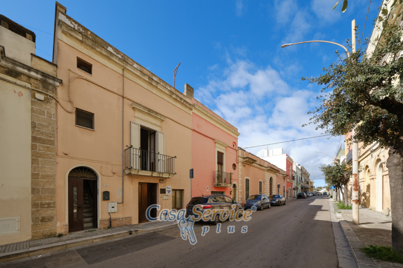 Immagine 41 di Casa indipendente in vendita  in Via San Pasquale a Parabita