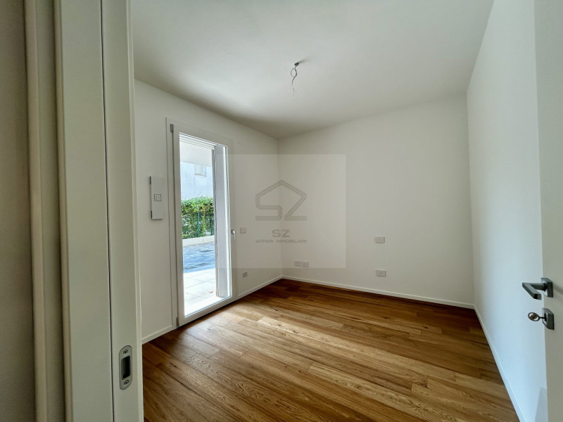 Immagine 5 di Appartamento in vendita  in via comino a Padova