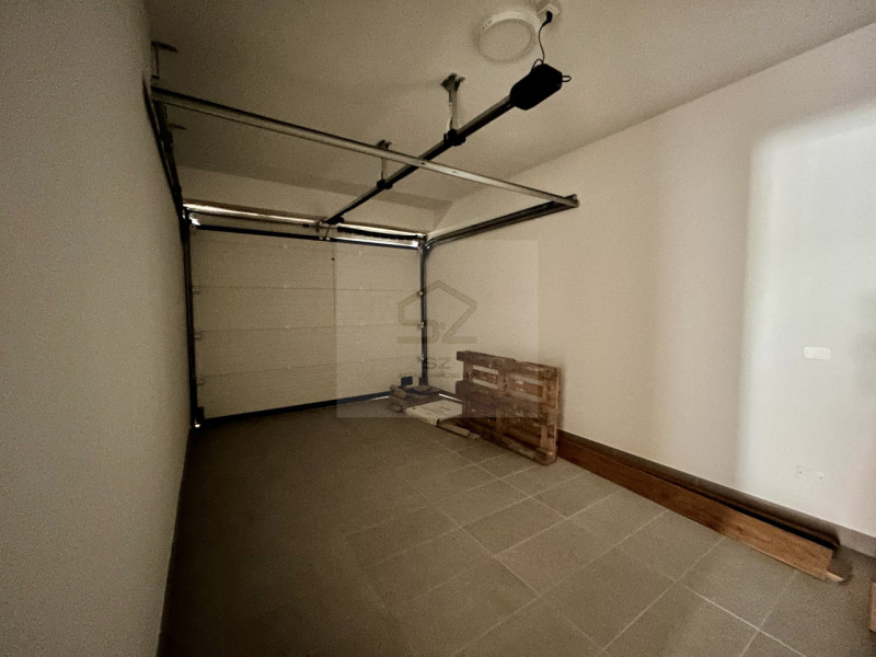 Immagine 23 di Appartamento in vendita  in via comino a Padova