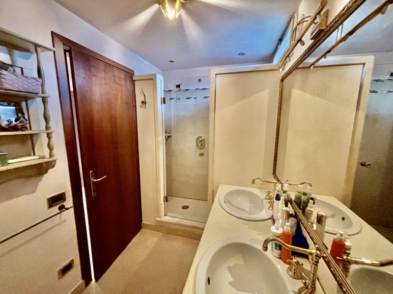 Immagine 21 di Casa indipendente in vendita  in Riviera San Benedetto a Padova