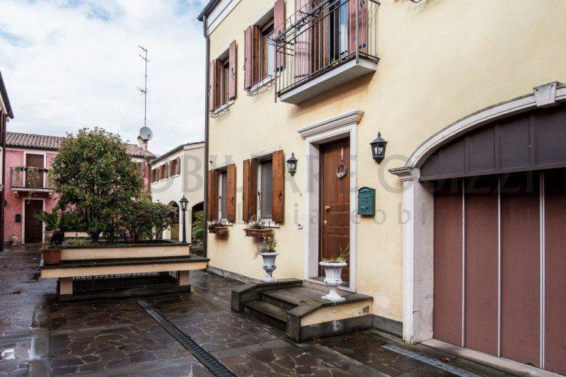 Immagine 36 di Casa indipendente in vendita  in Riviera San Benedetto a Padova