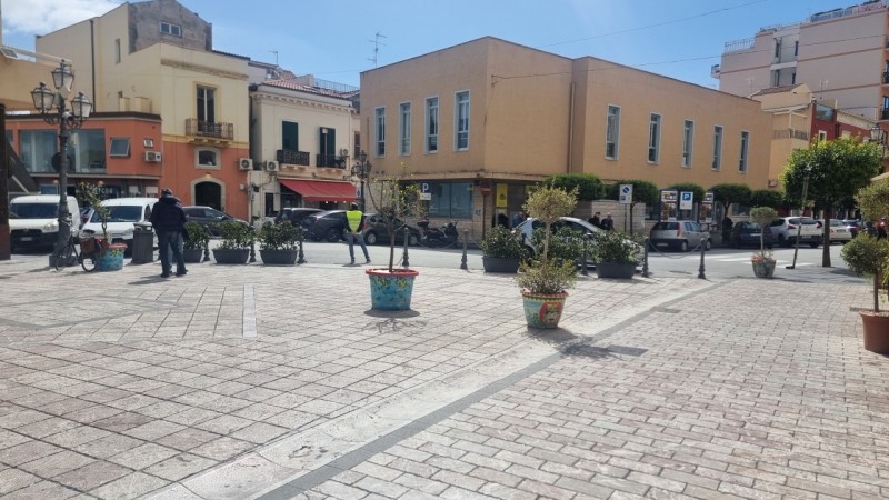 Immagine 4 di Negozio in vendita  in Via Giacomo Medici, 19 a Milazzo