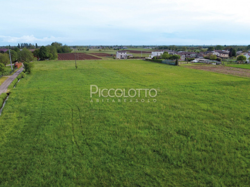 Immagine 7 di Rustico / casale in vendita  in via Ceselli a Altivole