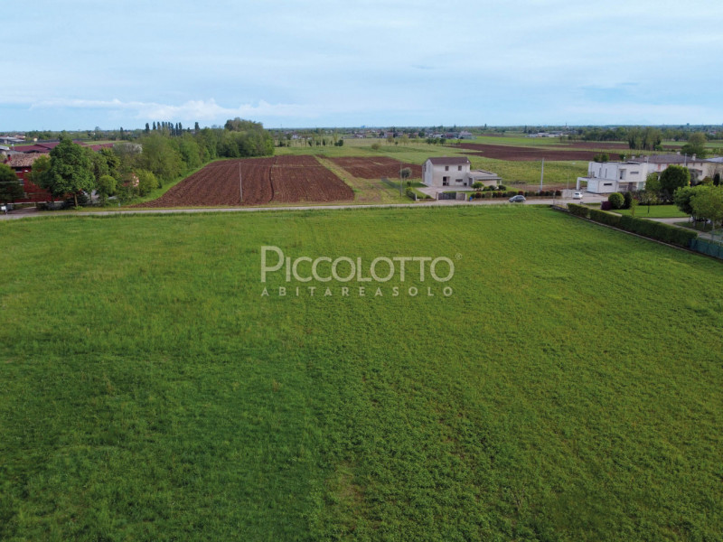 Immagine 8 di Rustico / casale in vendita  in via Ceselli a Altivole