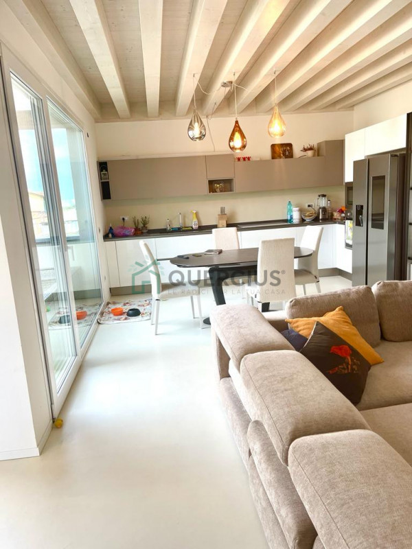 Immagine 23 di Casa indipendente in vendita  in Via Barracuda a Jesolo