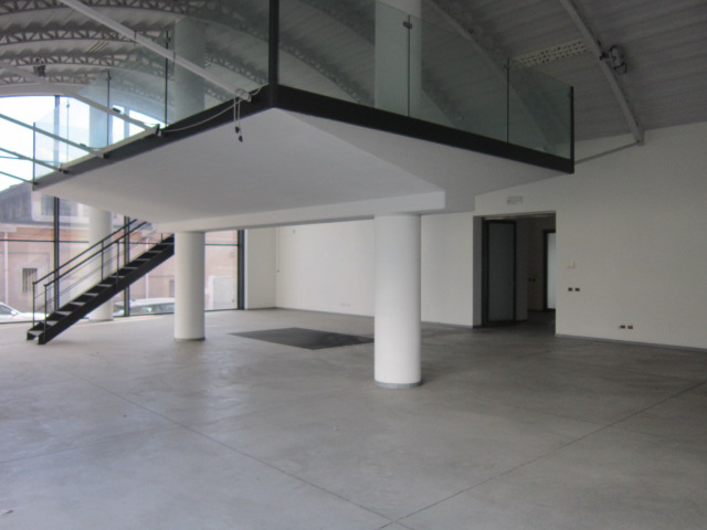 Immagine 8 di Ufficio in vendita  a Brescia