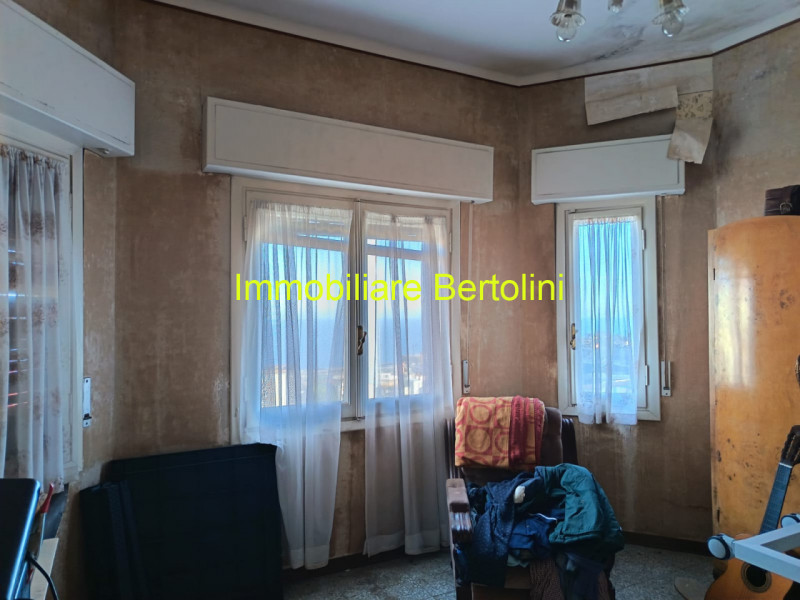 Immagine 5 di Casa indipendente in vendita  in COLDIRODI a San Remo