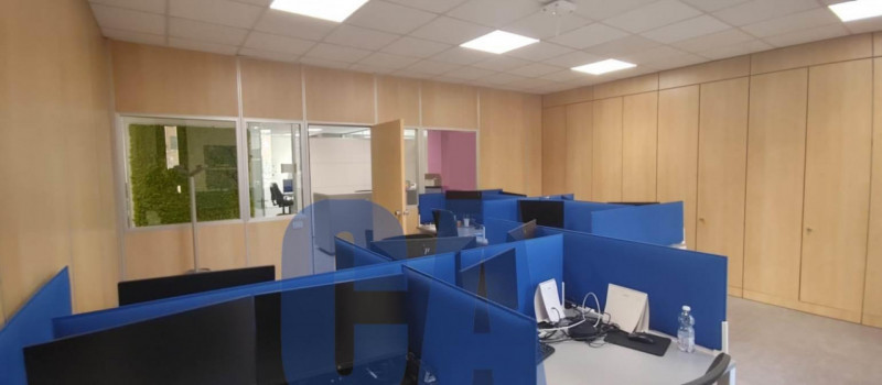 Immagine 9 di Ufficio in affitto  in VIALE CERTOSA a Milano