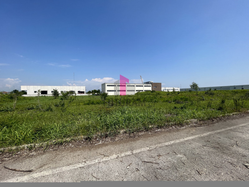 Immagine 22 di Terreno in vendita  in via martiri della libertà a Camposampiero